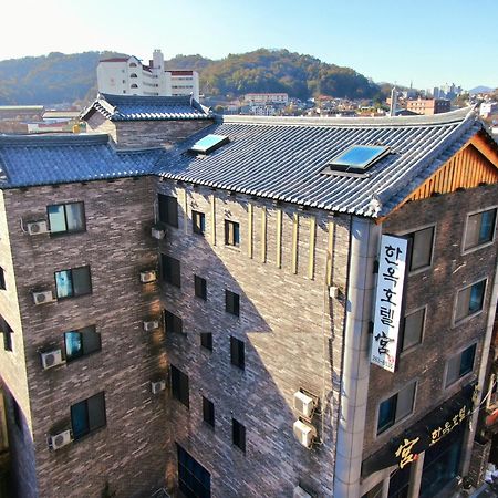 Jeonju Hanok Hotel Kung מראה חיצוני תמונה