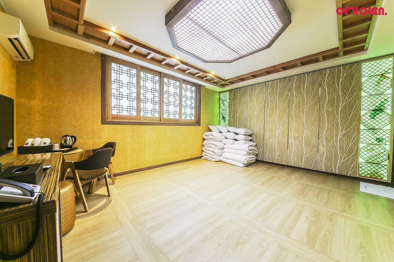 Jeonju Hanok Hotel Kung מראה חיצוני תמונה