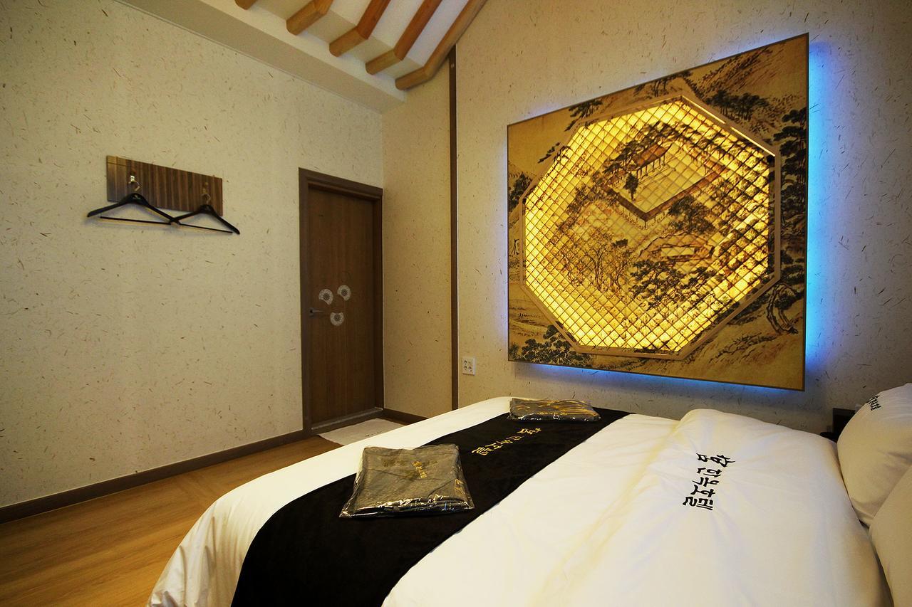 Jeonju Hanok Hotel Kung מראה חיצוני תמונה